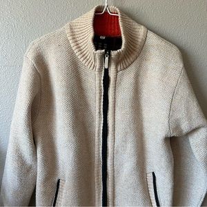 Women’s Fleece-Lined Jacket